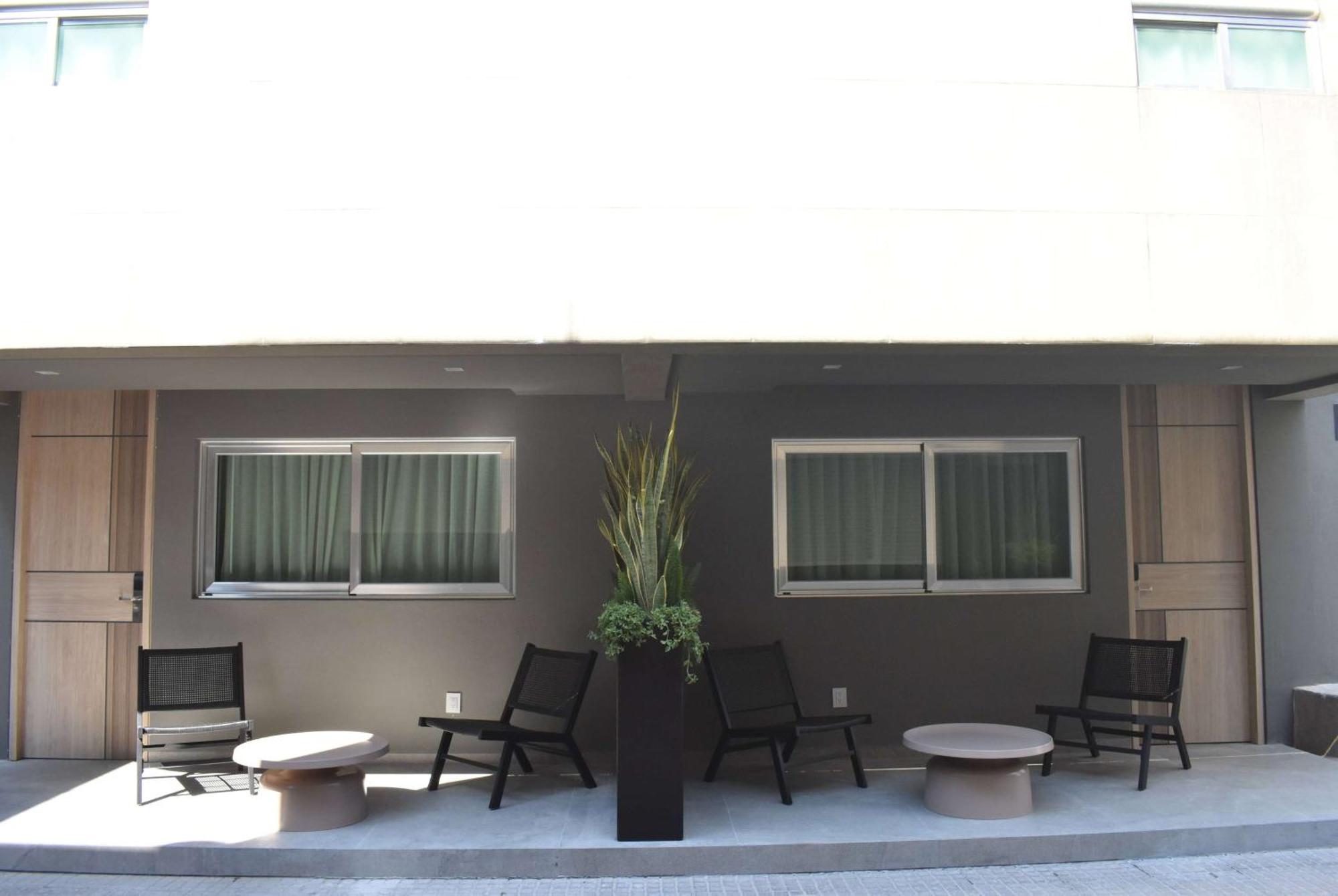 Ramada By Wyndham Mexico City Santa Fe Exterior foto